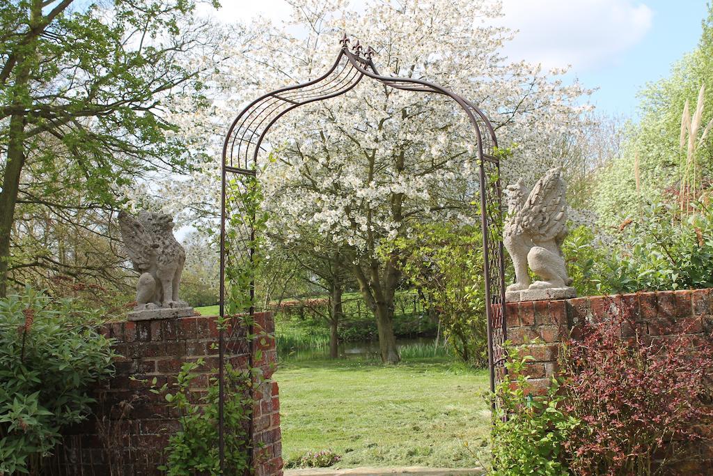 Colston Hall Farmhouse B&B Framlingham Kültér fotó